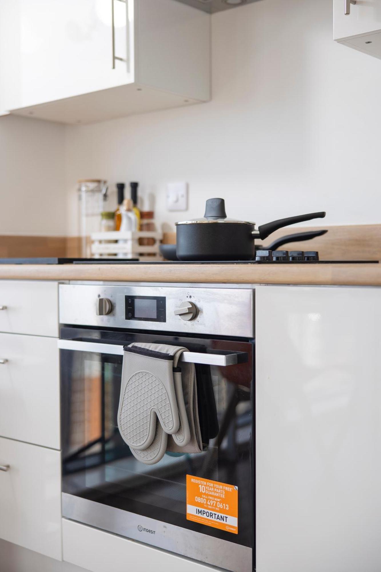 Quayside Penthouse 2 Bedroom Ensuite Near Media City & Manchester United Eksteriør billede